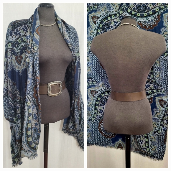 Scarf - Picture 5 of 8